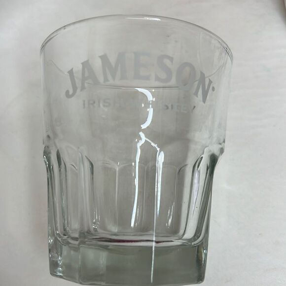 Jameson Irish Whiskey Rocks Glass 10 Oz 3 1/2 In Round 3 3/4 Tall White Letters - Picture 1 of 6